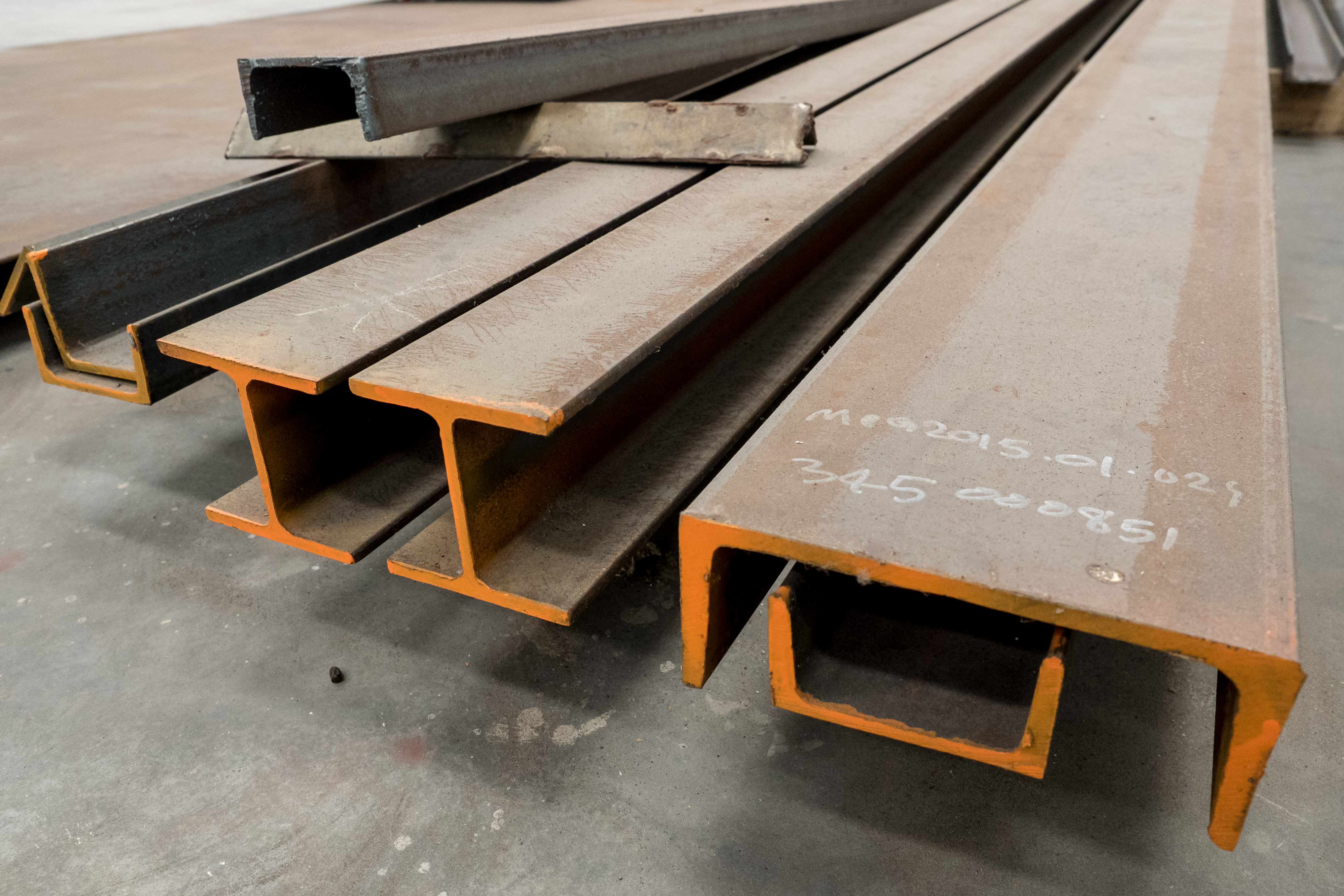 Products | Carbon & Alloy Steel by Lincoln Structural Solutions